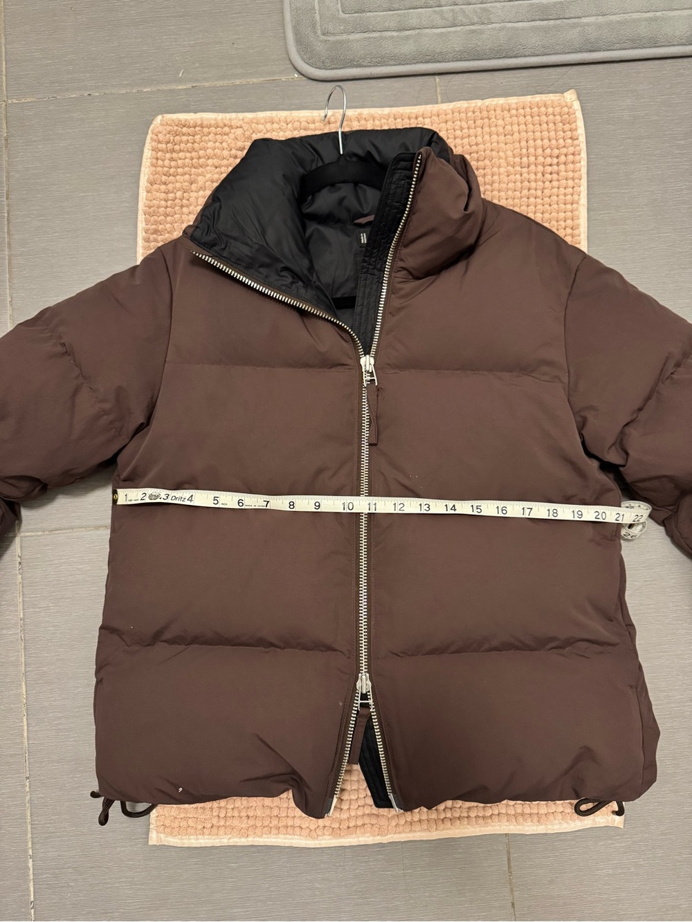 Everlane Down Feather Puffer Jacket, size S - Picture 6 of 9
